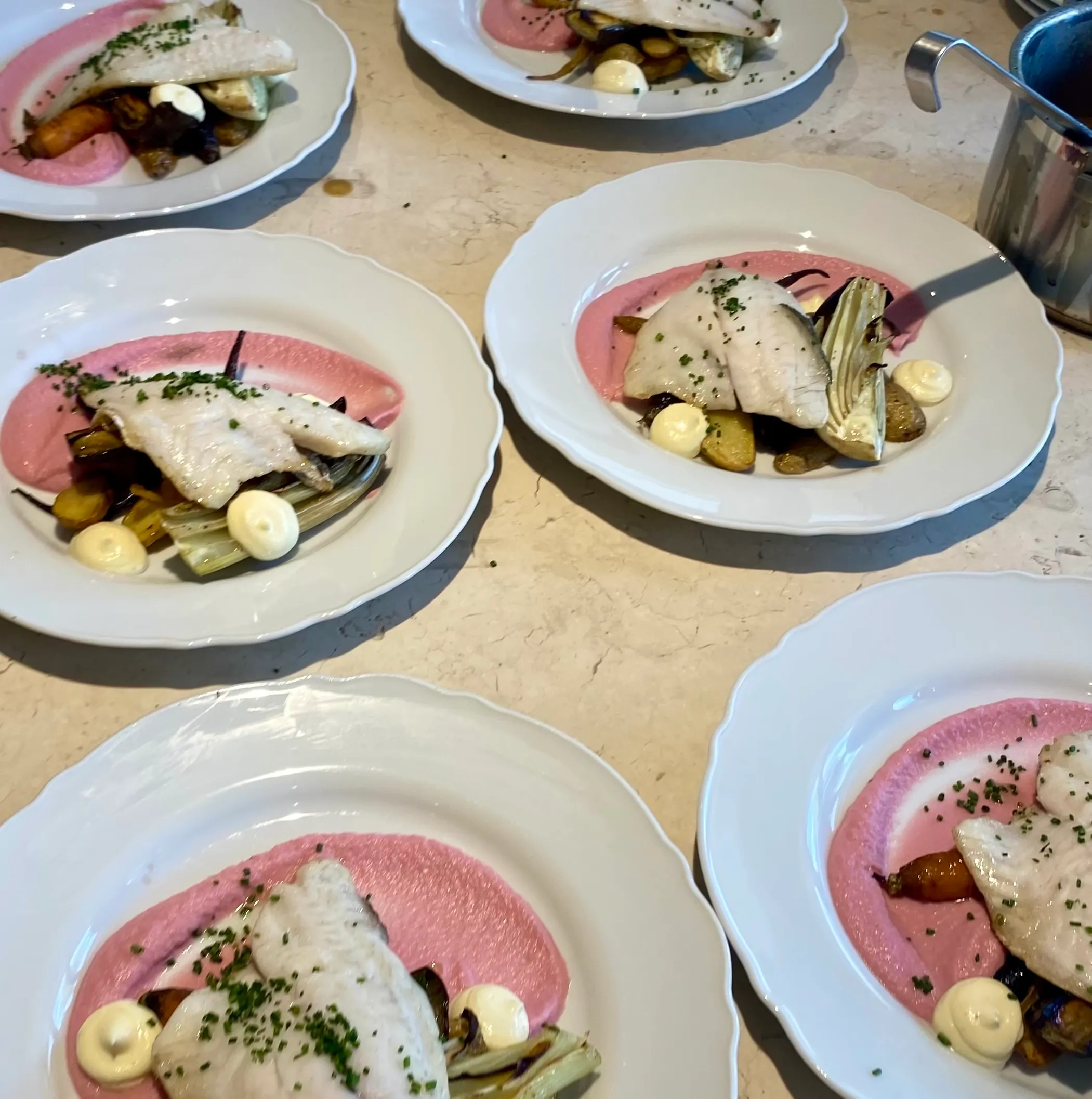 Photo de service Dimanche·Lundi